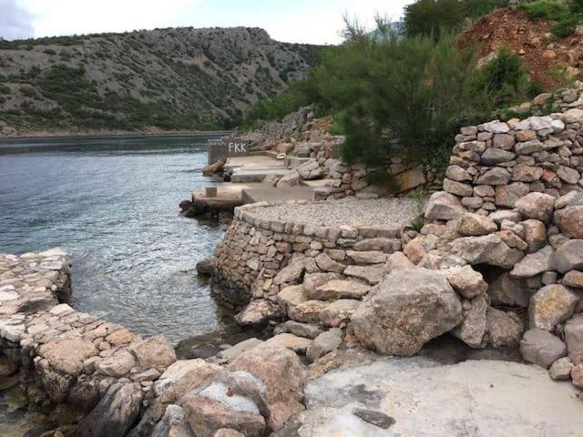 Wil Vannese Stinica Exterior photo